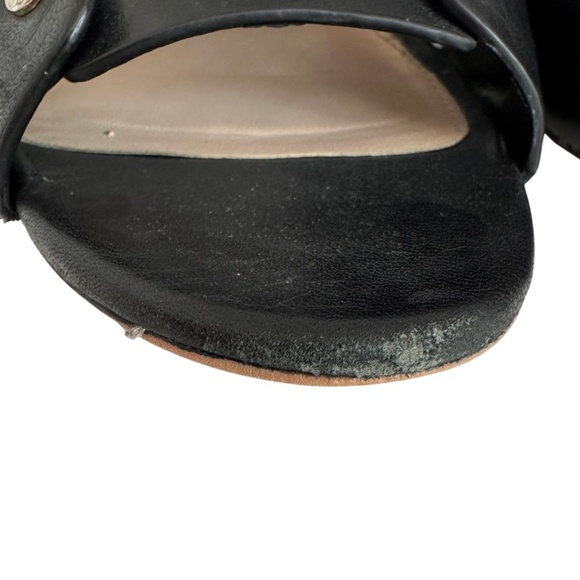 Vince Camuto - Picture 12 of 12